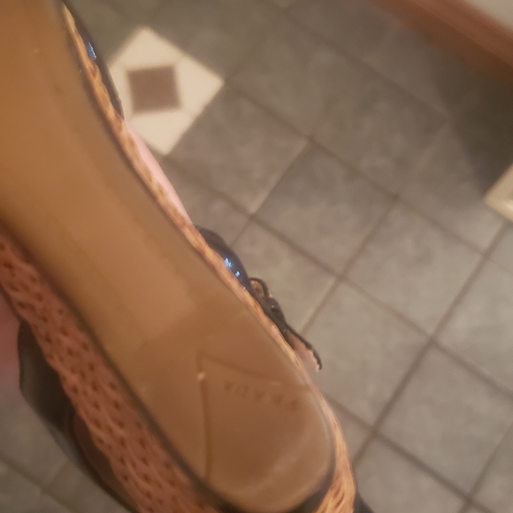 Black Prada Patent Wedge Wicker Heels Sandals - Picture 8 of 8